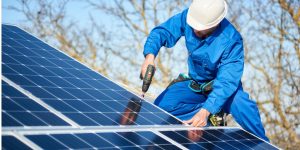 Installation Maintenance Panneaux Solaires Photovoltaïques à Issoudun